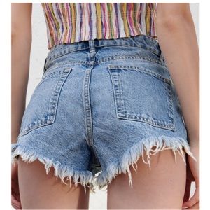Zara Hi-Rise Curved Shorts